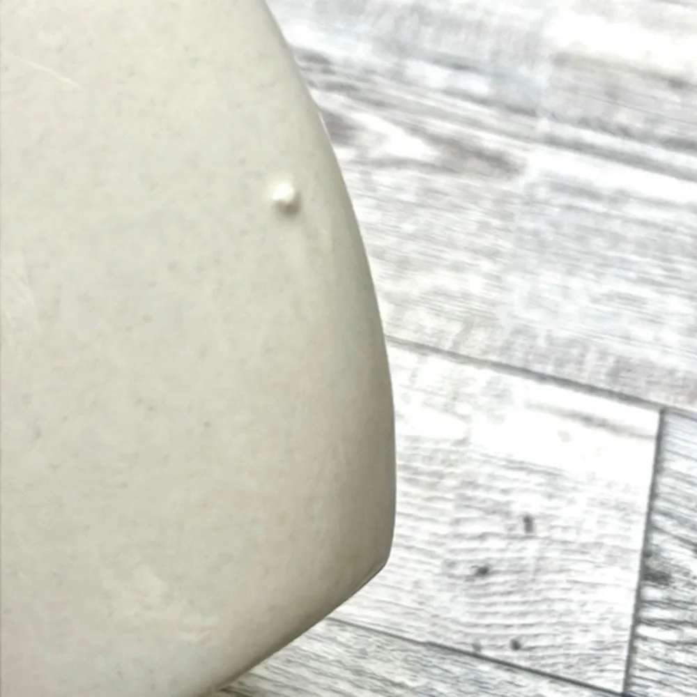 Japanese Vintage Beige Oval Peacock Vase